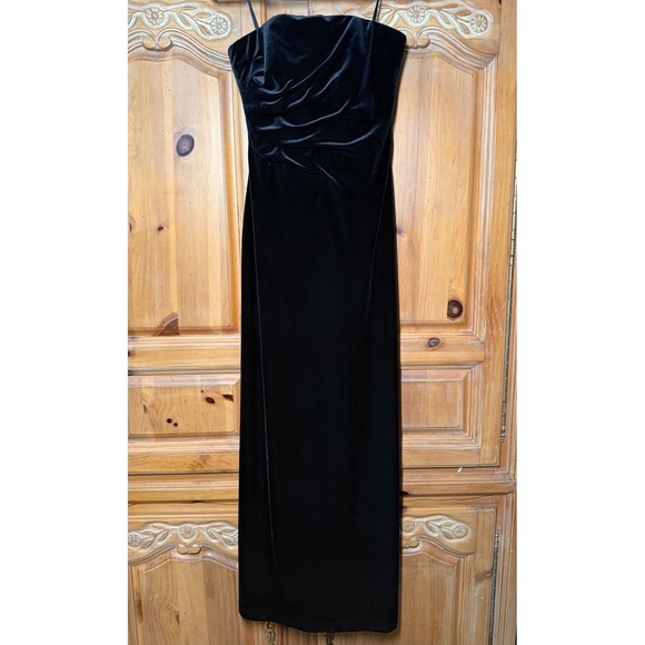 Marie St. Claire Dresses & Skirts - Marie St Claire Black Velvet Evening Gown Boned Corset Dress Size 4 Vintage